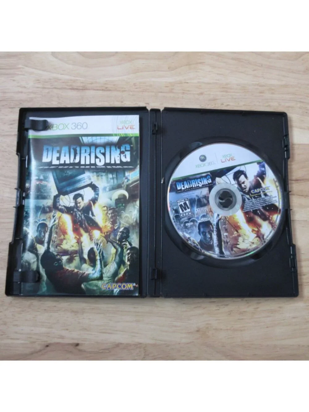Dead Rising (Microsoft Xbox 360, 2006) with Manual